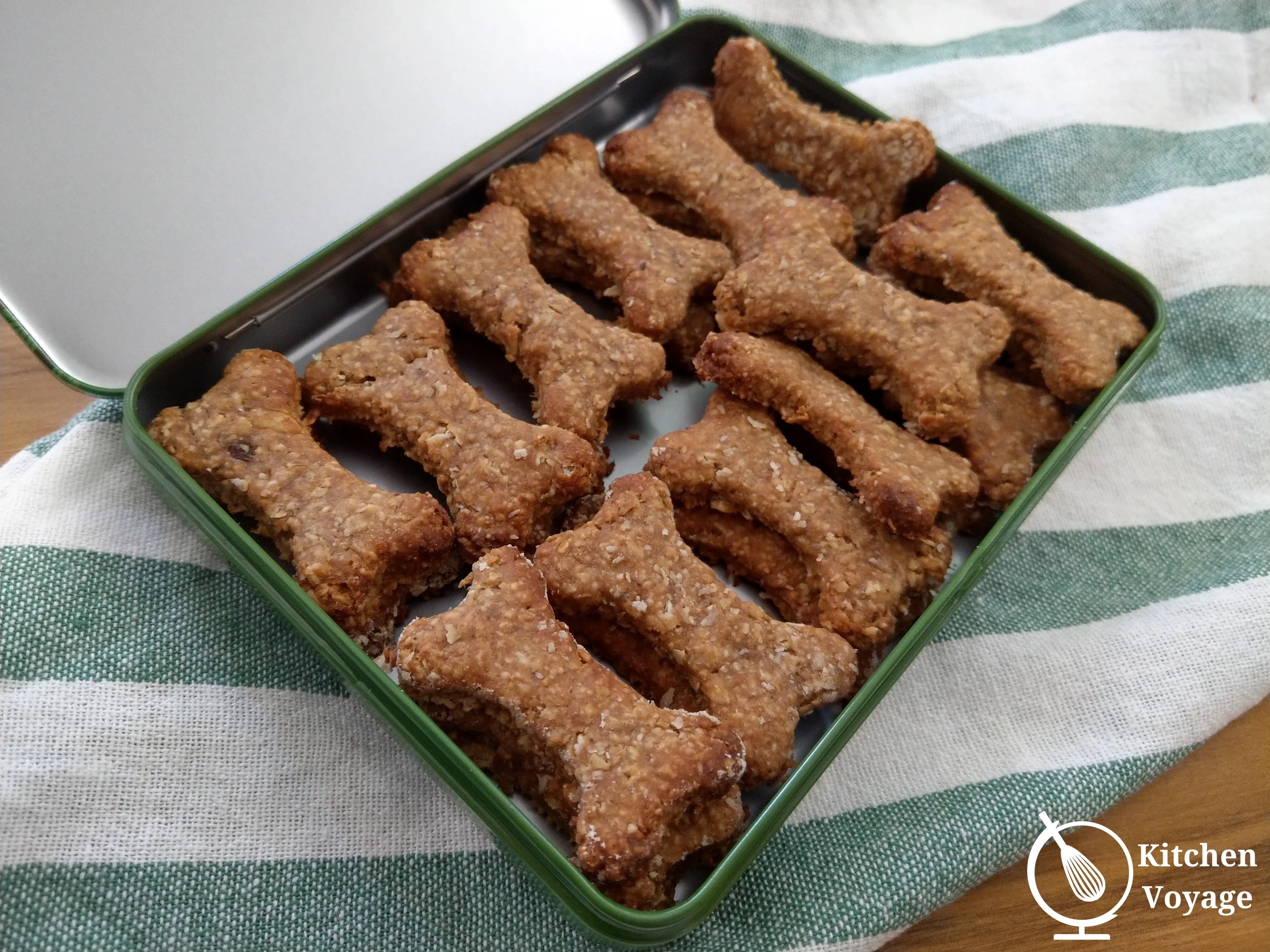 Banana Peanut Butter Dog Cookies